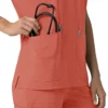 Force Cross-Flex oversize V-hals-scrubbluse til kvinder