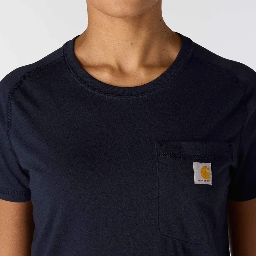 Force T-shirt med lommer i afslappet pasform til kvinder, der transporterer fugt