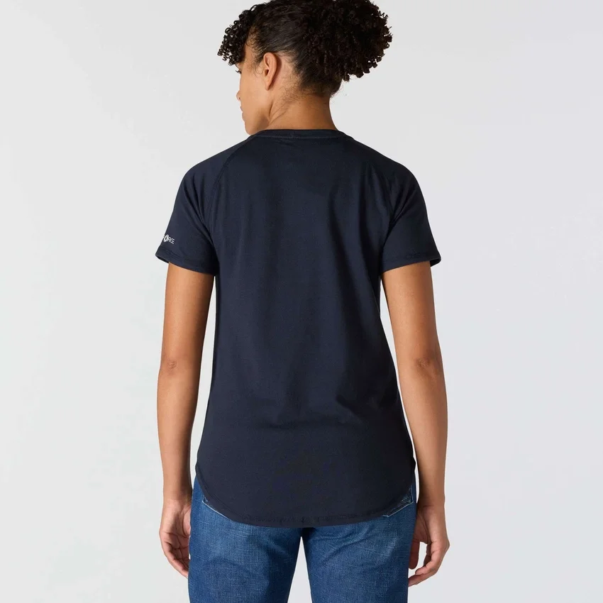 Force T-shirt med lommer i afslappet pasform til kvinder, der transporterer fugt