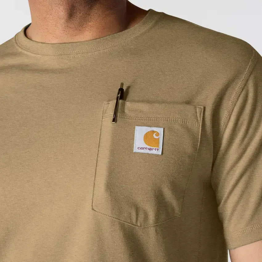Force T-shirt til mænd med afslappet pasform, fugttransporterende og lommer