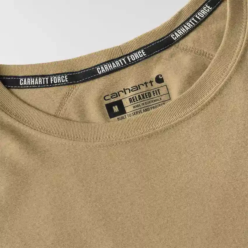 Force T-shirt til mænd med afslappet pasform, fugttransporterende og lommer