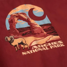 Herre-t-shirt med grafisk motiv fra Arches National Park, kraftig kvalitet, med lange løse ærmer