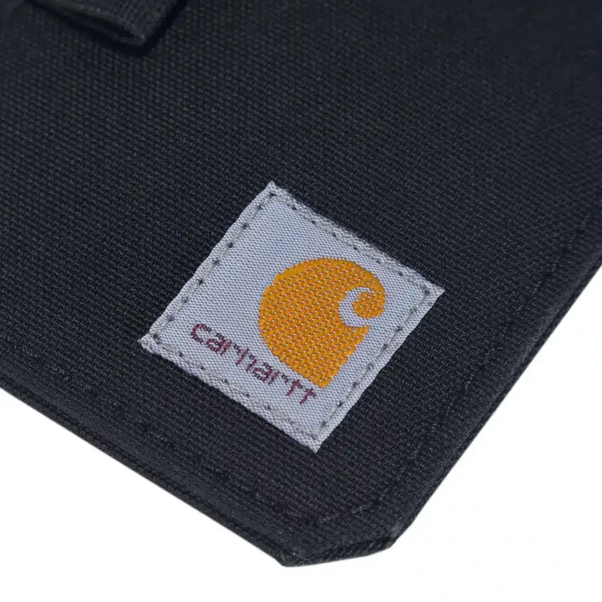 ID-holder og snor i nylon-duck