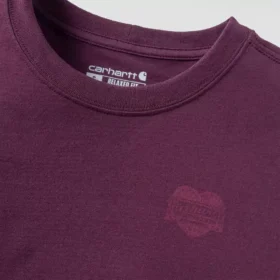 Irvine T-shirt til kvinder med afslappet pasform og Heritage Heart-grafik