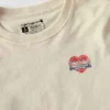 Irvine T-shirt til kvinder med afslappet pasform og Heritage Heart-grafik