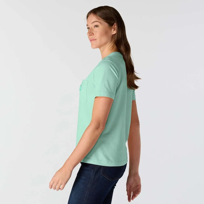 Irvine T-shirt til kvinder med afslappet pasform og lommer
