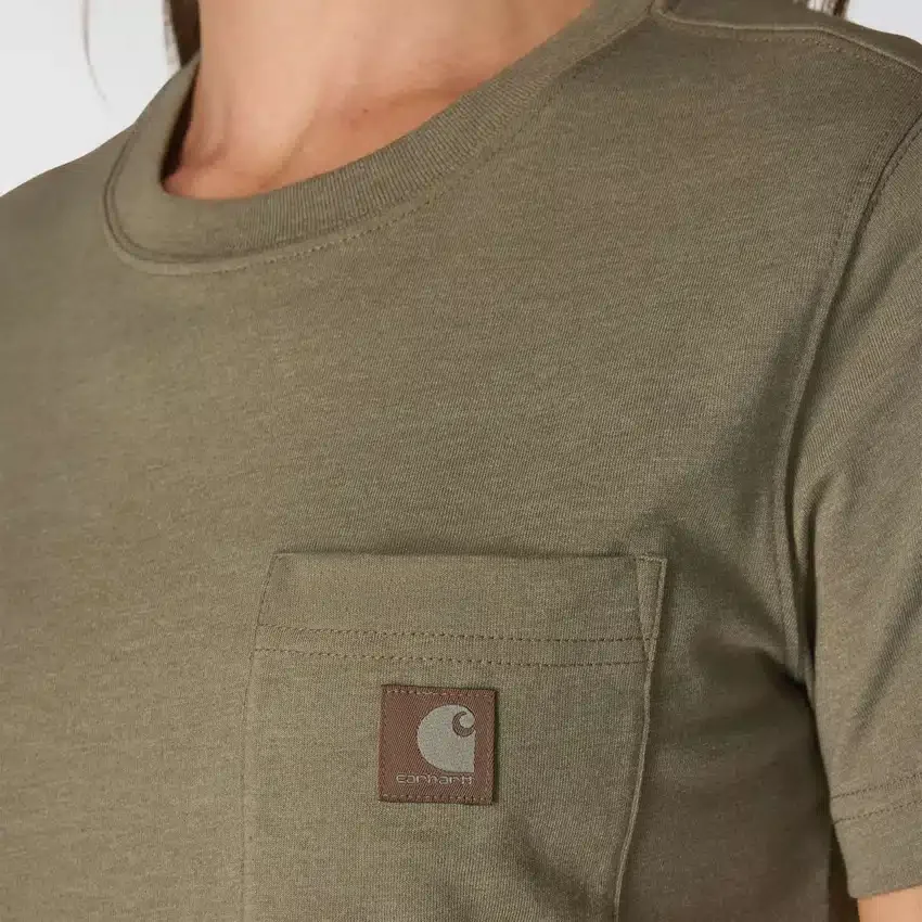 Irvine T-shirt til kvinder med afslappet pasform og lommer