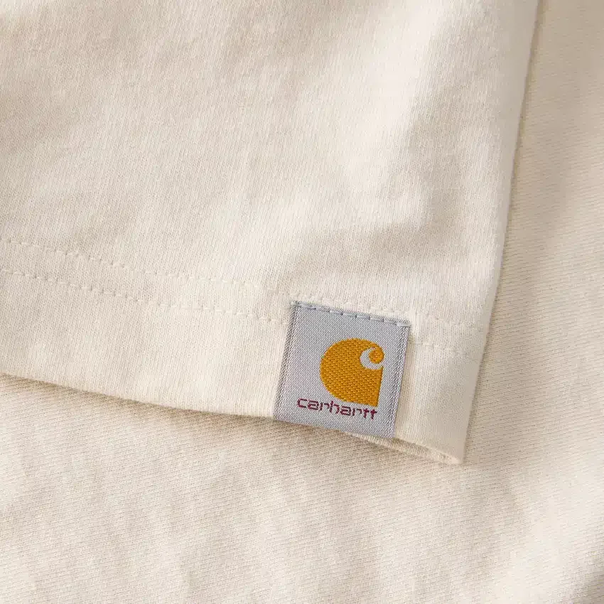 Irvine T-shirt til mænd med afslappet pasform og lagdelt logo