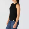 Let og åndbar ribbet tanktop i Tencel til kvinder