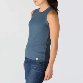 Let og åndbar ribbet tanktop i Tencel til kvinder