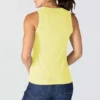 Let og åndbar ribbet tanktop i Tencel til kvinder