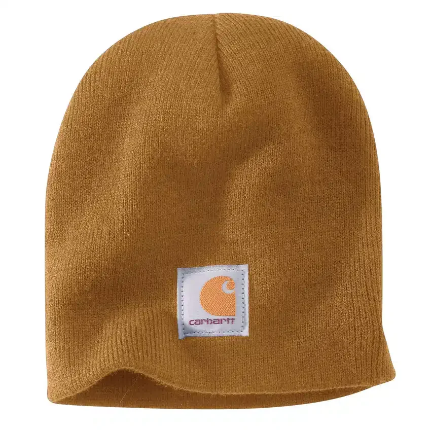 Strikket hue med logo-patch