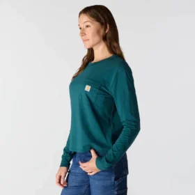 Tencel-skjorte med lomme, løse ærmer og rund hals til kvinder