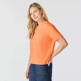 Tencel-skjorte til kvinder med løs pasform, rund hals og lomme
