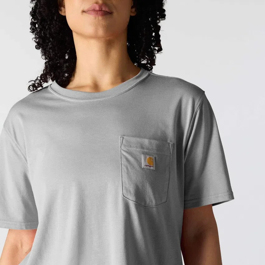 Tencel-skjorte til kvinder med løs pasform, rund hals og lomme