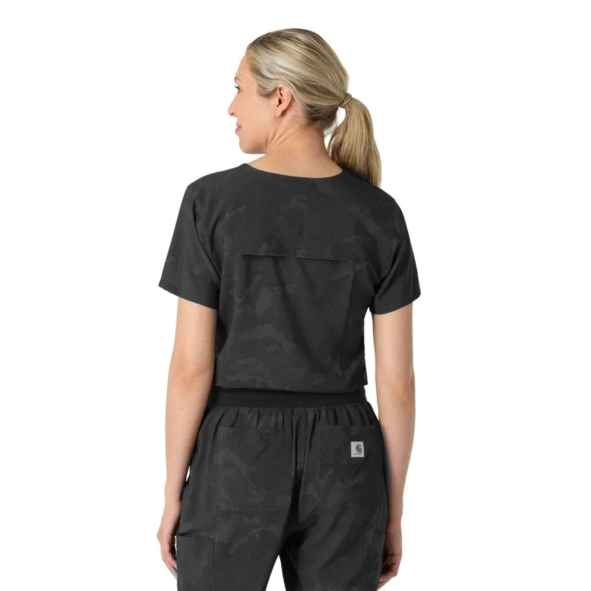 Tuck-in-scrubbluse med print til kvinder